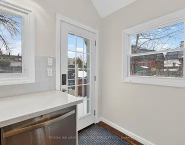 
108 Kennedy St W Aurora Village, Aurora 4 beds 8 baths 4 garage $9.9M