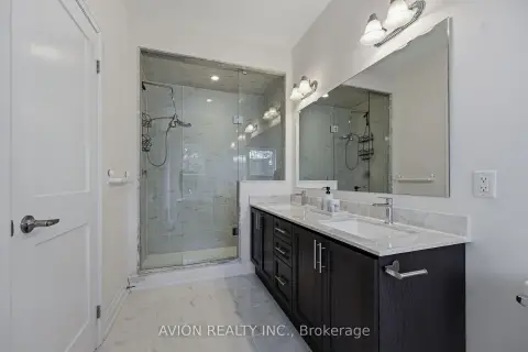 Richmond Hill real estate