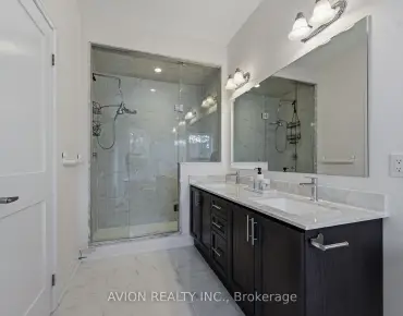 42 Causland Ln <a href='https://luckyalan.com/community.php?community=Richmond Hill:Devonsleigh'>Devonsleigh, Richmond Hill</a> 3 beds 4 baths 1 garage $1.069M