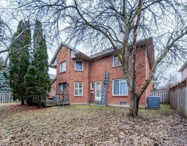 34 Phillipsen Way Cedarwood, Markham 4 beds 4 baths 1 garage $1.029M