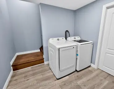 58 Highland Park Blvd <a href='https://luckyalan.com/community.php?community=Markham:Grandview'>Grandview, Markham</a> 4 beds 5 baths 2 garage $2.299M