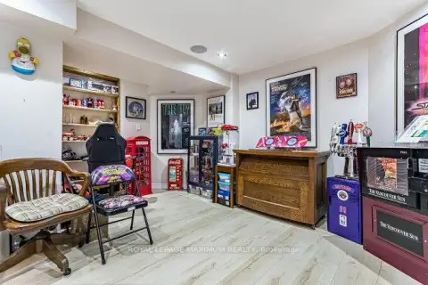 Vaughan real estate
