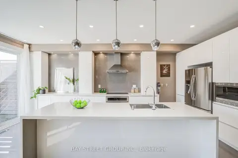 Vaughan real estate