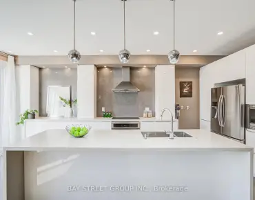 
56 Wildberry Cres <a href='https://luckyalan.com/community.php?community=Vaughan:Vellore Village'>Vellore Village, Vaughan</a> 3 beds 4 baths 1 garage $1.215M