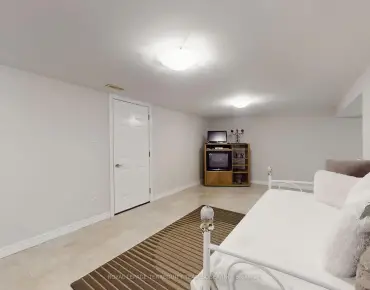 
56 Wildberry Cres <a href='https://luckyalan.com/community.php?community=Vaughan:Vellore Village'>Vellore Village, Vaughan</a> 3 beds 4 baths 1 garage $1.215M