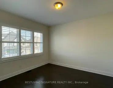 272 Jeff Smith Crt Gorham-College Manor, Newmarket 2 beds 1 baths 1 garage $548.888K