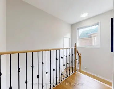 121 Milky Way Dr Observatory, Richmond Hill 4 beds 6 baths 2 garage $2.85M