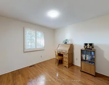 
21 Watkins Glen Cres Bayview Wellington, Aurora 3 beds 4 baths 1 garage $999.999K