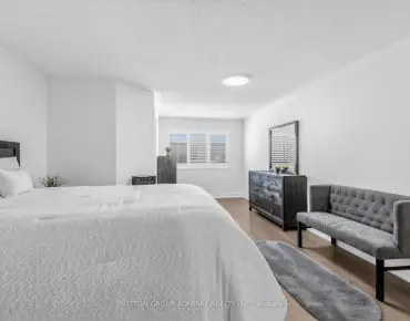 10 Hesperus Rd <a href='https://luckyalan.com/community.php?community=Vaughan:Patterson'>Patterson, Vaughan</a> 5 beds 6 baths 1 garage $1.499M