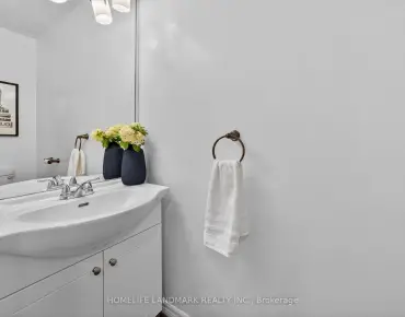 10 Hesperus Rd <a href='https://luckyalan.com/community.php?community=Vaughan:Patterson'>Patterson, Vaughan</a> 5 beds 6 baths 1 garage $1.499M