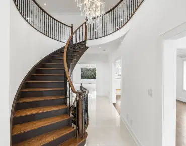 299 Palmer Ave Harding, Richmond Hill 3 beds 3 baths 1 garage $1.35M