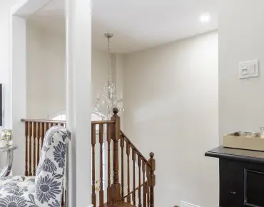 
105 Panorama Cres Elder Mills, Vaughan 3 beds 4 baths 2 garage $1.239M