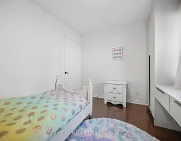 
23 Amelynn Cres Sonoma Heights, Vaughan 3 beds 3 baths 2 garage $1.258M