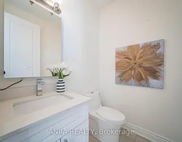 
14 Riel Dr <a href='https://luckyalan.com/community.php?community=Richmond Hill:Oak Ridges'>Oak Ridges, Richmond Hill</a> 3 beds 4 baths 2 garage $1.45M