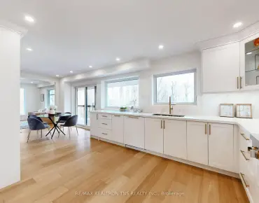 
19 Earnshaw Dr Victoria Square, Markham 3 beds 4 baths 2 garage $1.178M