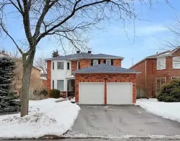 40 Highland Park Blvd Grandview, Markham 4 beds 2 baths  garage $1.295M