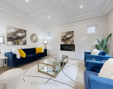 
11 St Andrew's Crt Hills of St Andrew, Aurora 3 beds 2 baths 1 garage $839.9K