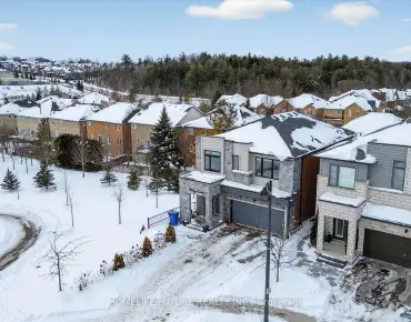 
122 Septonne Ave Bristol-London, Newmarket 3 beds 1 baths  garage $699K