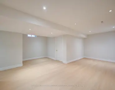 58 Warren Bradley St <a href='https://luckyalan.com/community.php?community=Markham:Berczy'>Berczy, Markham</a> 3 beds 3 baths 1 garage $989.9K
