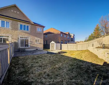 
32 Almond Ave <a href='https://luckyalan.com/community.php?community=Markham:Grandview'>Grandview, Markham</a> 4 beds 2 baths 1 garage $1.49M