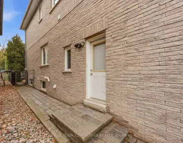 8 Ferdinand Ave Vellore Village, Vaughan 3 beds 4 baths 2 garage $1.289M