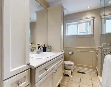 
182 Mumbai Dr <a href='https://luckyalan.com/community.php?community=Markham:Middlefield'>Middlefield, Markham</a> 3 beds 4 baths 1 garage $1.04M