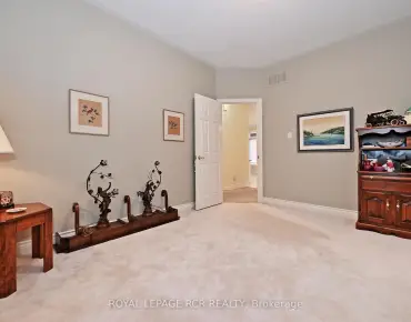 22 Lincolnville Ln Rural Whitchurch-Stouffville, Whitchurch-Stouffville  beds  baths  garage $959K