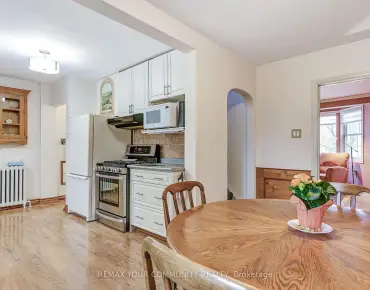 23 Kingwood Ln Aurora Estates, Aurora 4 beds 4 baths 2 garage $2M