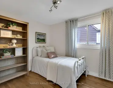 1 Herbert Wales Cres Victoria Square, Markham 5 beds 5 baths 2 garage $1.95M