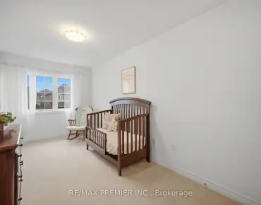 
111 Arista Gate Islington Woods, Vaughan 3 beds 3 baths 2 garage $1.649M