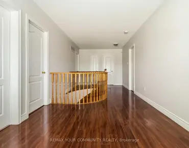 
283 Paliser Cres S Harding, Richmond Hill 3 beds 2 baths 1 garage $1.2M