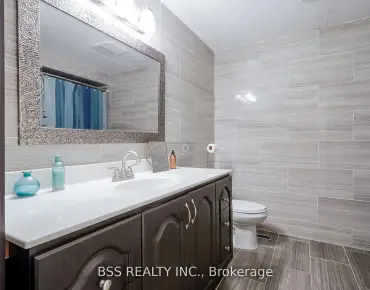 
54 Central Park Dr <a href='https://luckyalan.com/community.php?community=Markham:Markville'>Markville, Markham</a> 4 beds 4 baths 2 garage $1.938M