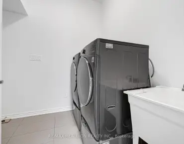 
17 Hammok Cres Bayview Glen, Markham 4 beds 5 baths 2 garage $3.998M