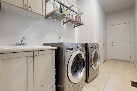 Richmond Hill real estate