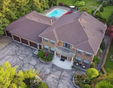 190 Sandys Dr East Woodbridge, Vaughan 4 beds 6 baths 5 garage $5.9M