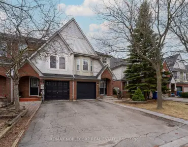 
87 Richardson Dr Aurora Highlands, Aurora 3 beds 2 baths  garage $998K