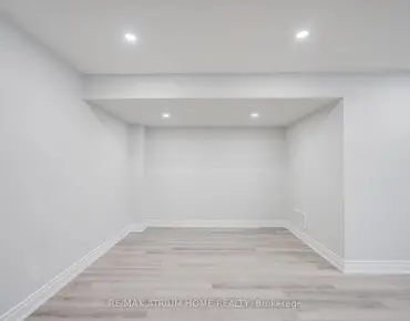 1 Wetherby Circ German Mills, Markham 3 beds 3 baths 1 garage $999.8K