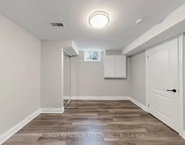 
88 Dawn Hill Trl Bayview Fairway-Bayview Country Club Estates, Markham 3 beds 4 baths 2 garage $1.7M