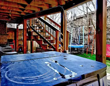 2321 Major Mackenzie Dr W Maple, Vaughan 2 beds 2 baths  garage $1.199M