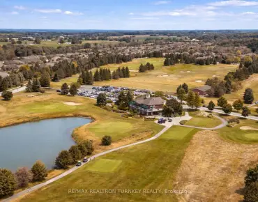 14 Robert Gray Rd Ballantrae, Whitchurch-Stouffville 4 beds 7 baths 3 garage $3.498M