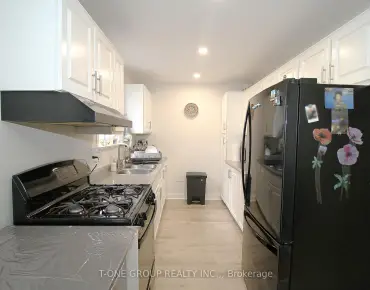 433 Lavas Rd Gorham-College Manor, Newmarket 4 beds 4 baths 2 garage $1.549M