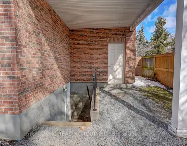 
523 Bur Oak Ave <a href='https://luckyalan.com/community.php?community=Markham:Berczy'>Berczy, Markham</a> 3 beds 4 baths 1 garage $959K