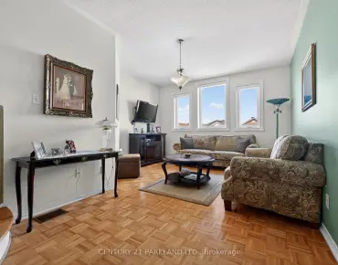 
255 Moody Dr <a href='https://luckyalan.com/community.php?community=Vaughan:Kleinburg'>Kleinburg, Vaughan</a> 3 beds 3 baths 1 garage $969K