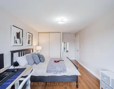 43 Rockwood Cres Beverley Glen, Vaughan 4 beds 4 baths 2 garage $1.7M