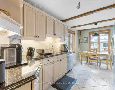 198 Romfield Crct Royal Orchard, Markham 4 beds 4 baths 2 garage $1.775M