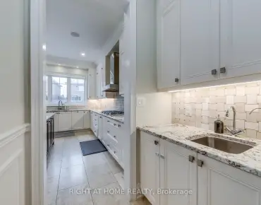 32 Brownstone Circ <a href='https://luckyalan.com/community.php?community=Vaughan:Crestwood-Springfarm-Yorkhill'>Crestwood-Springfarm-Yorkhill, Vaughan</a> 3 beds 3 baths 1 garage $1.149M