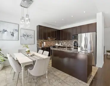 11 St Andrew's Crt Hills of St Andrew, Aurora 3 beds 2 baths 1 garage $839.9K