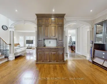 24 Normandy Cres Harding, Richmond Hill 4 beds 6 baths 2 garage $1.599M