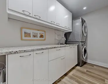 31 Pairash Ave <a href='https://luckyalan.com/community.php?community=Richmond Hill:Mill Pond'>Mill Pond, Richmond Hill</a> 3 beds 3 baths 1 garage $899K