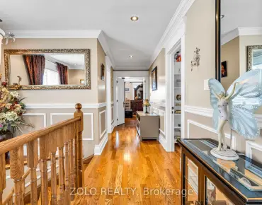 
129 Dolce Cres <a href='https://luckyalan.com/community.php?community=Vaughan:Vellore Village'>Vellore Village, Vaughan</a> 3 beds 3 baths 1 garage $1.1M